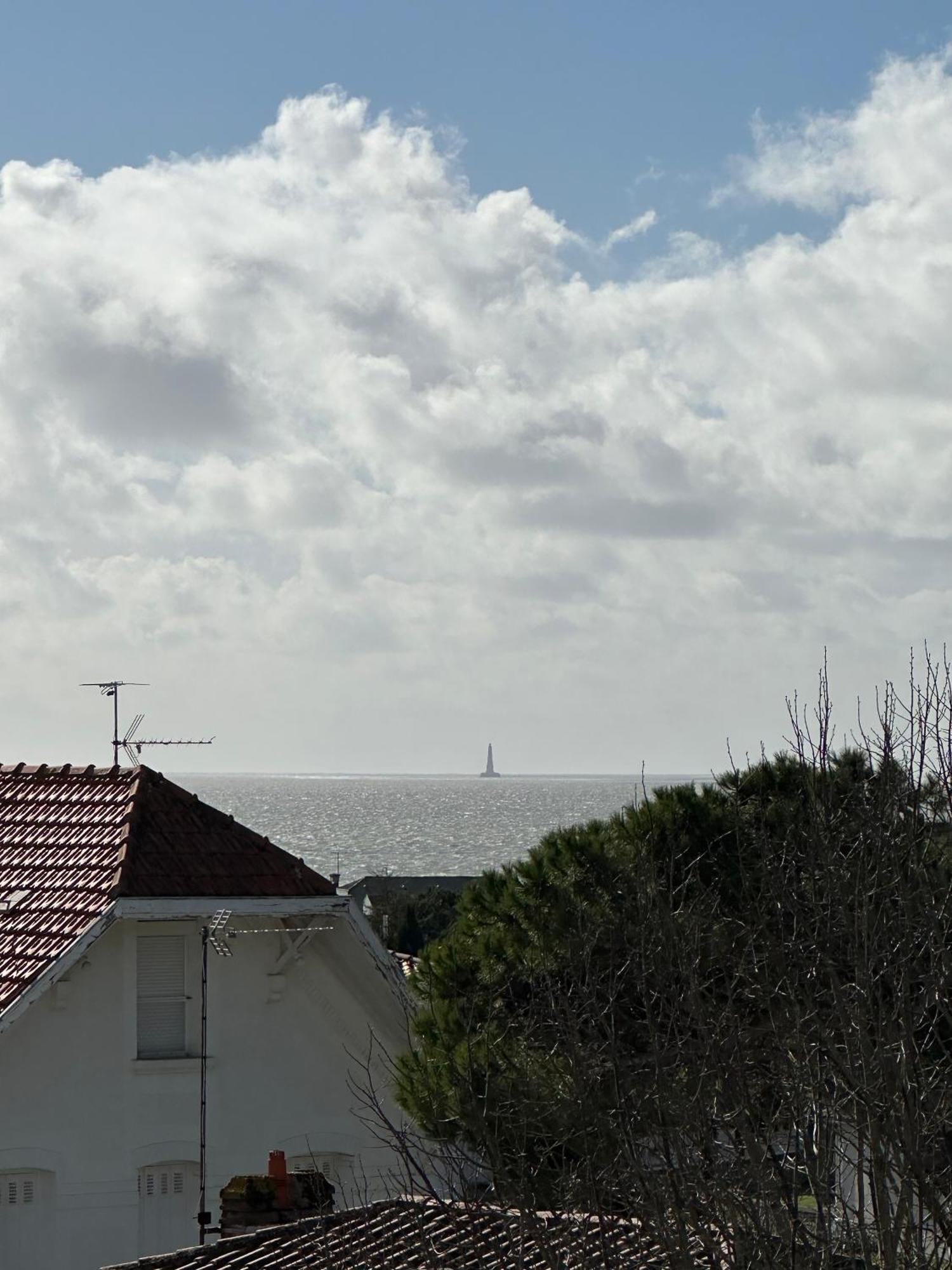 Superbe T3 vue mer à Royan, 5 mn à pied des plages Exterior foto